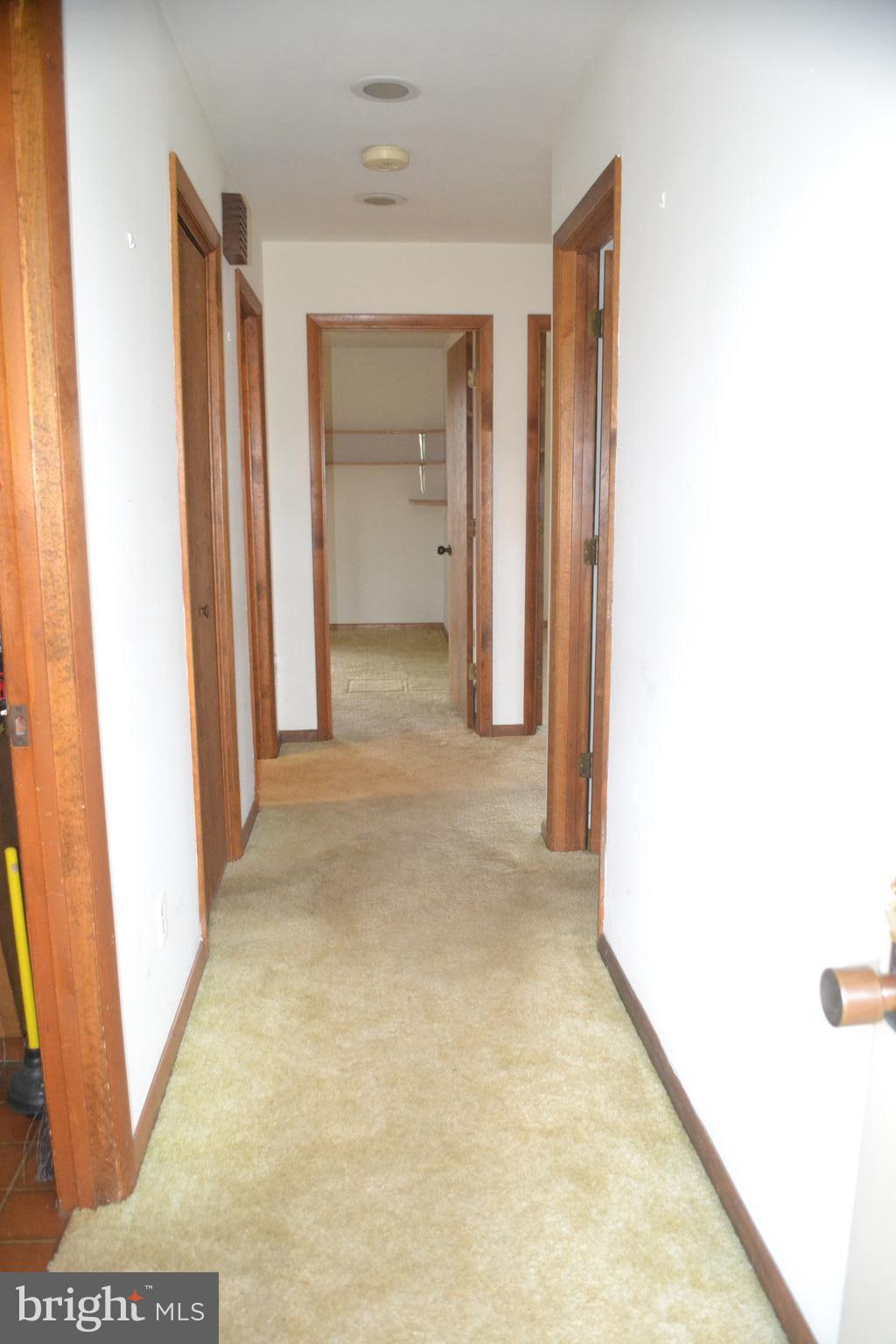 7223 Drum Point Road St. Michaels, MD 21663 - Photo 24 of 38 a view of a hallway