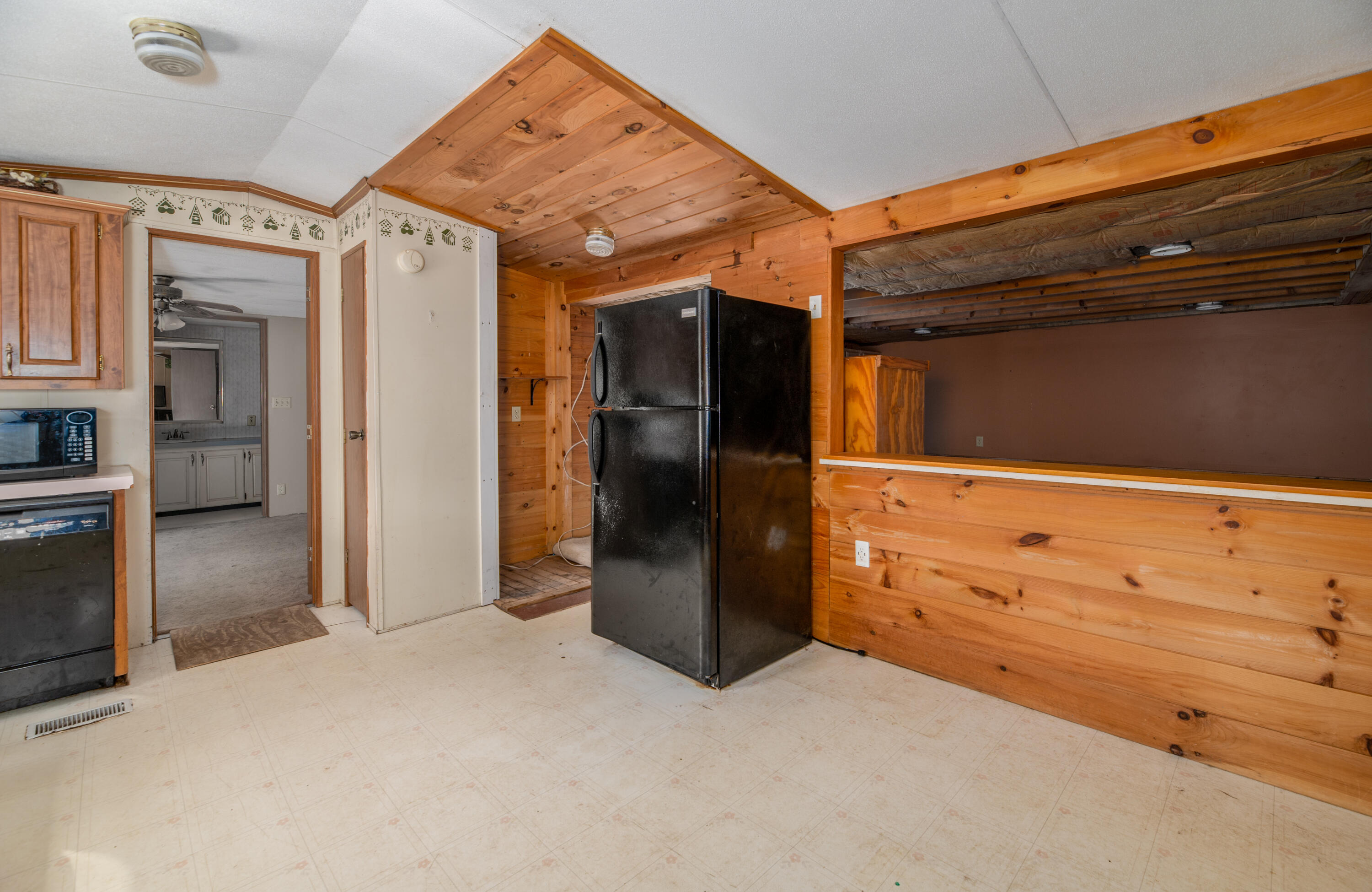 312 Meadow Road Woolwich, ME 04579 - Photo 18 of 21 Interior14