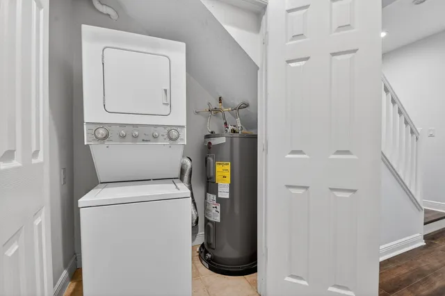 $3,500 | 2502 North Dixie Highway, Unit 19, Lake Worth Beach, FL 33460