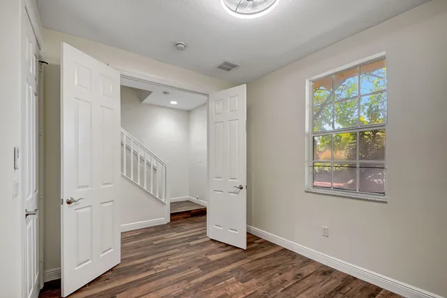 $3,500 | 2502 North Dixie Highway, Unit 19, Lake Worth Beach, FL 33460