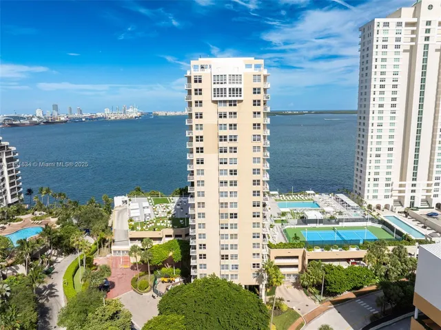 a picture of city view