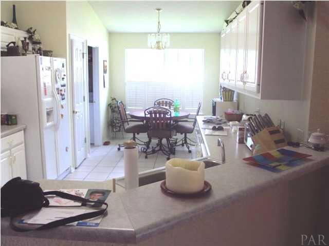 8344 Sphere Way Pensacola, FL 32514 - Photo 5 of 14 Spacious kitchen with eat in breakfast nook