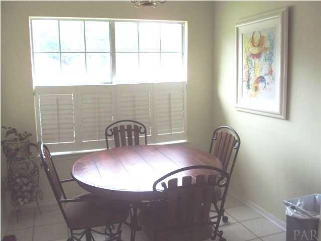 8344 Sphere Way Pensacola, FL 32514 - Photo 7 of 14 Breakfast nook