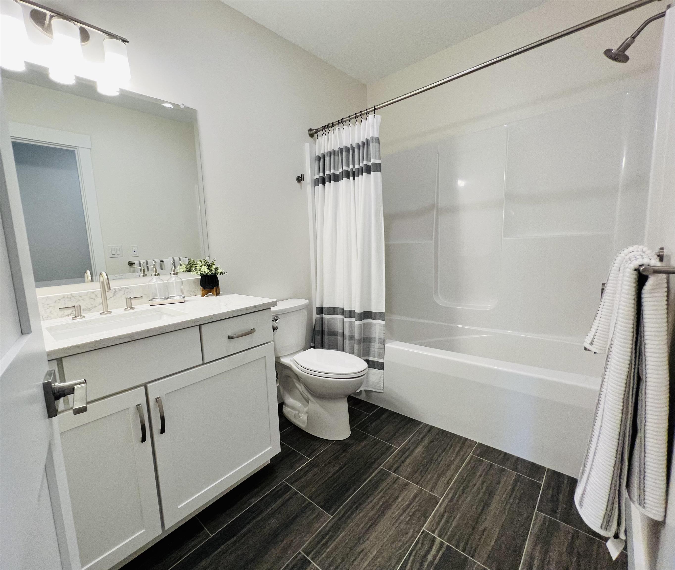 7 Longview Drive, Unit 102 Atkinson, NH 03811 - Photo 22 of 29