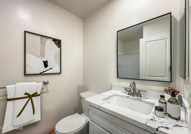 $445,000 | 1948 Heywood Street, Unit L, Simi Valley, CA 93065