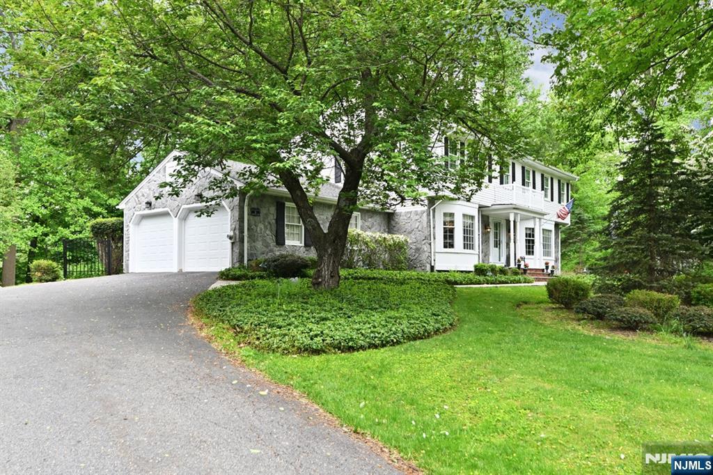 16 Knollwood Road Upper Saddle River, NJ 07458 - Photo 40 of 43