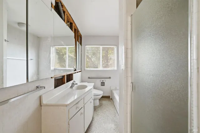 $1,499,000 | 101 Round Hill Road, Tiburon, CA 94920