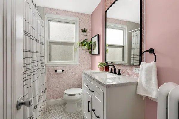 $425,000 | 4721 2nd Avenue South, Minneapolis, MN 55419