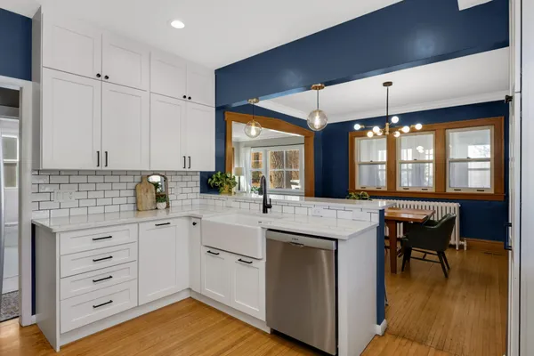 $425,000 | 4721 2nd Avenue South, Minneapolis, MN 55419