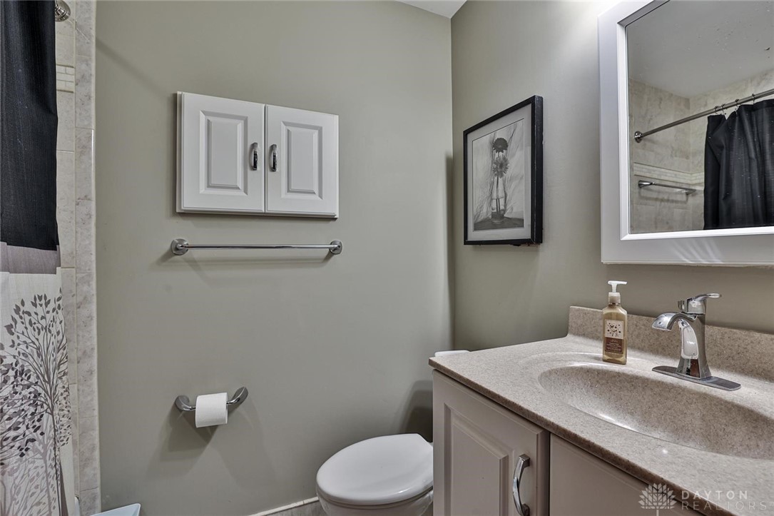 4163 Wagner Road Kettering, OH 45440 - Photo 14 of 35 Gallery Image 14