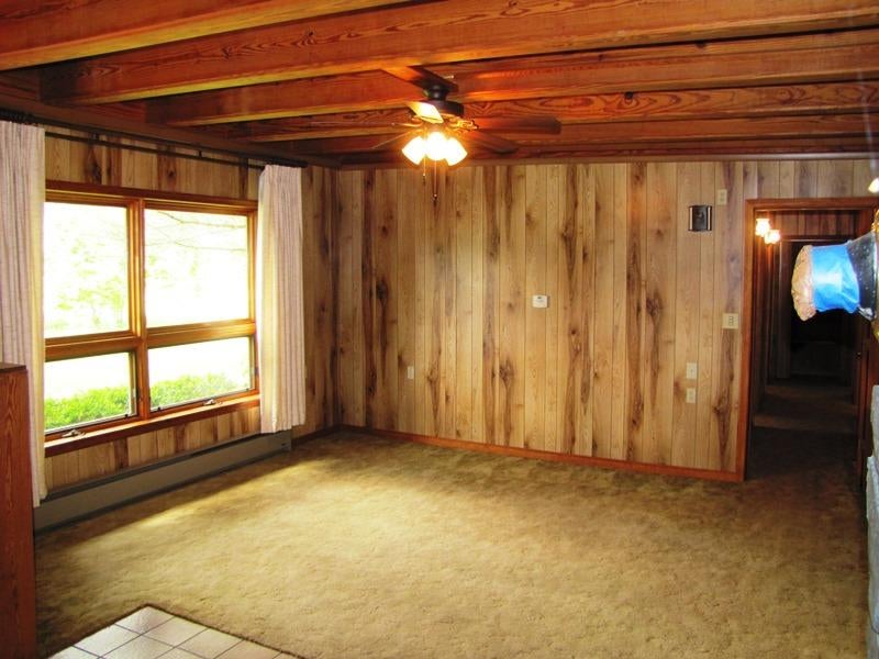 1135 Green Valley Road Peterstown, WV 24963 - Photo 10 of 46 Gallery Image 10