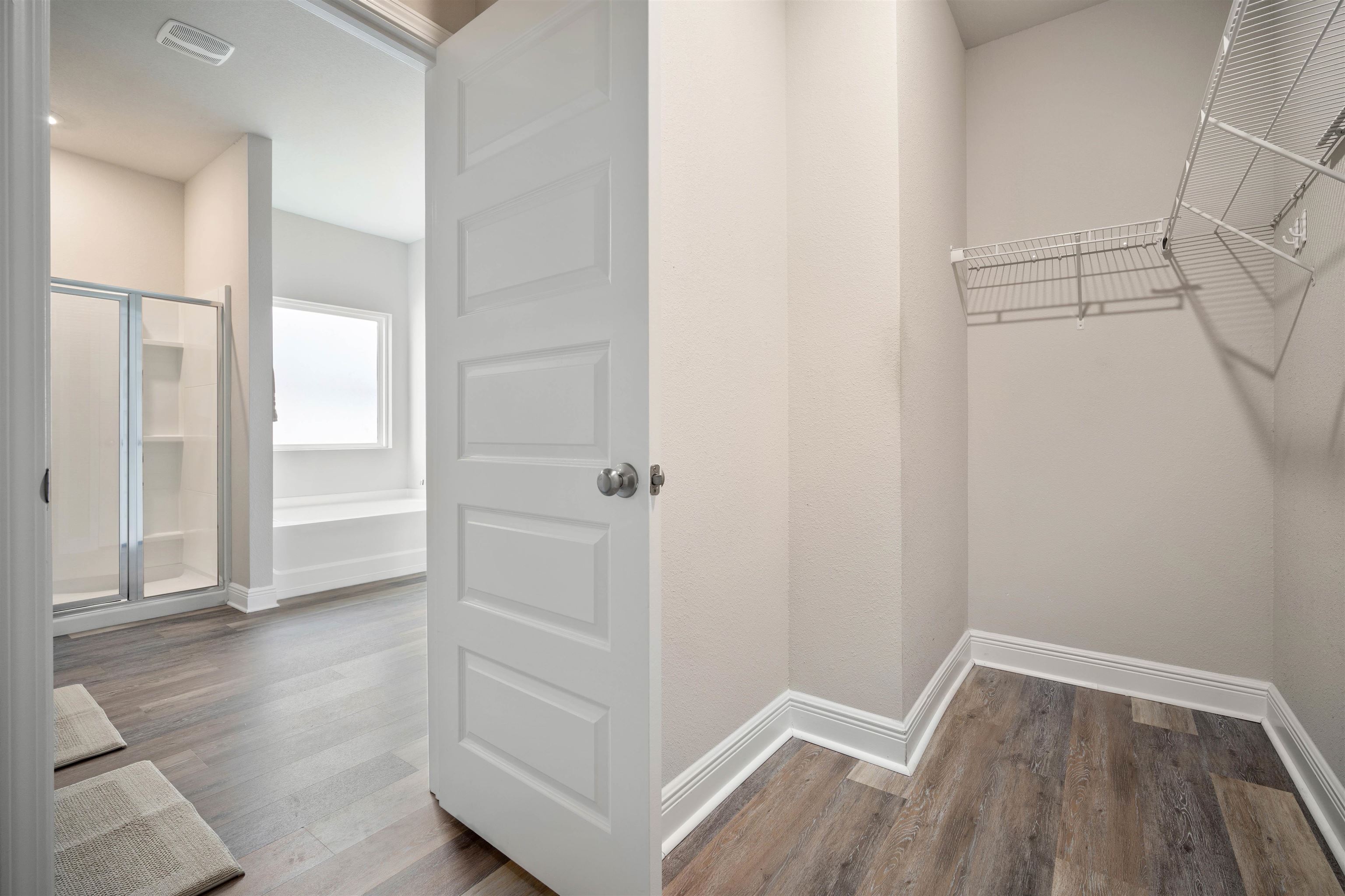 24812 Spectacular Bid Loop Daphne, AL 36526 - Photo 19 of 43 Walk In Closets