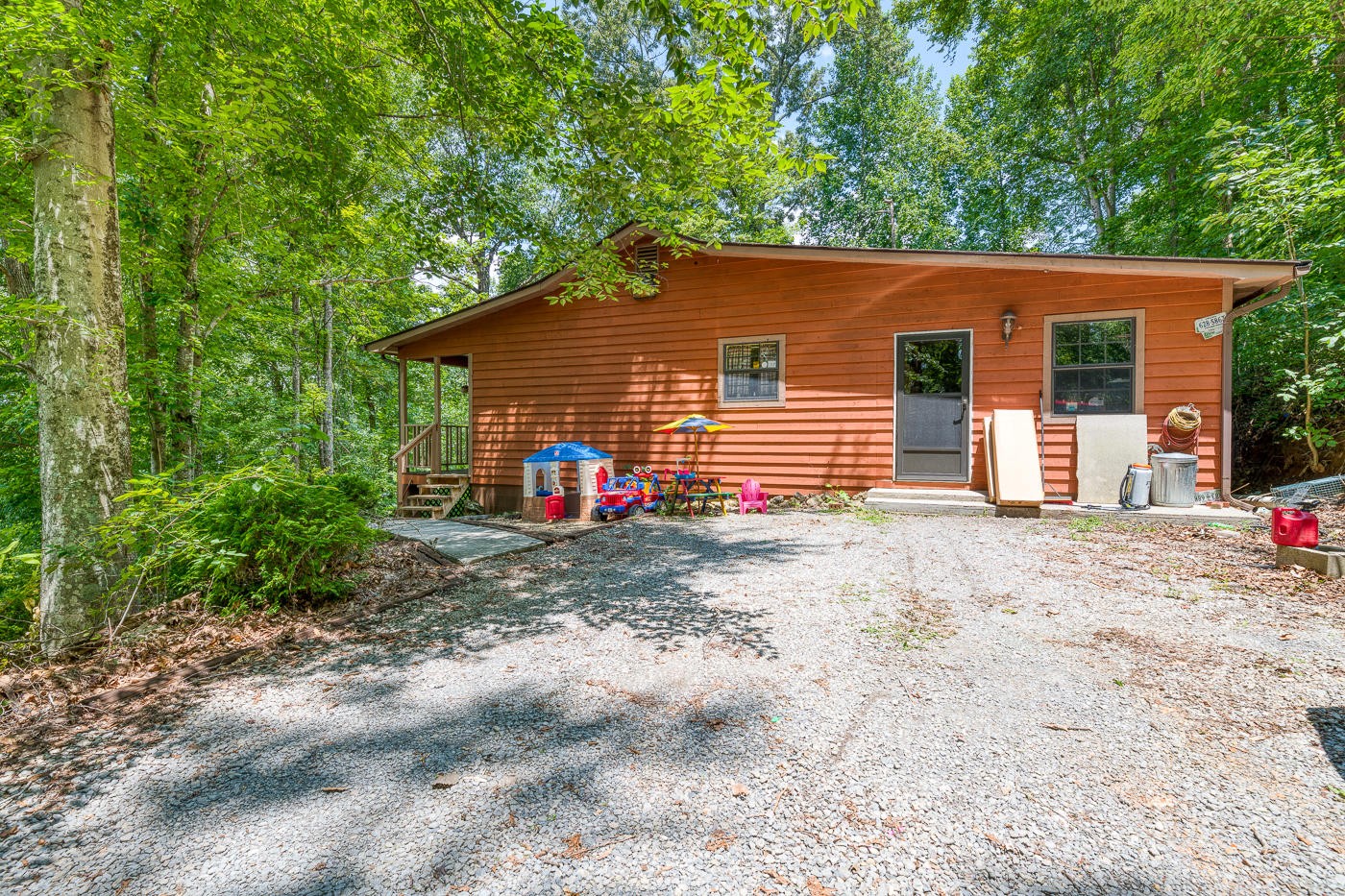 8724 Pedigo Road Powell, TN 37849 - Photo 4 of 19 Gallery Image 4