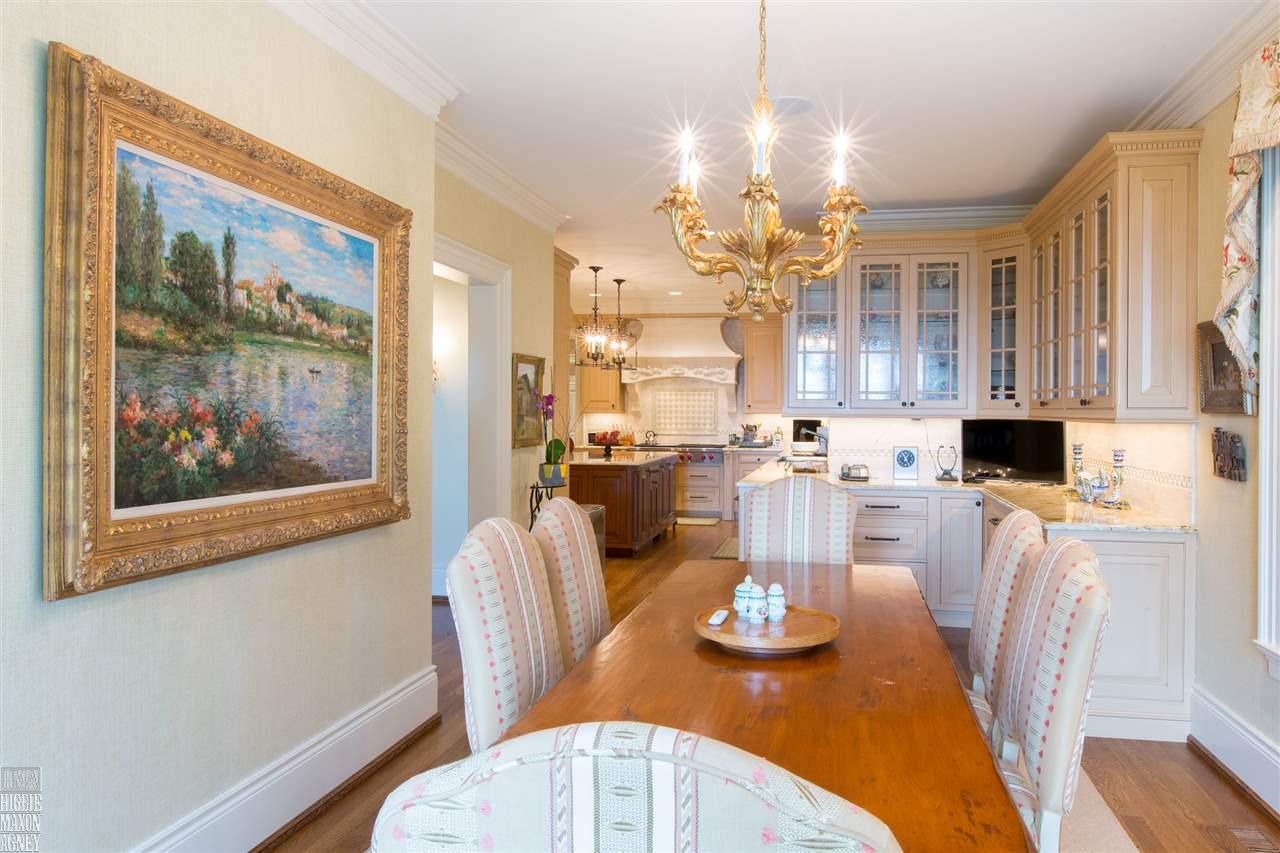 625 Lake Shore Road Grosse Pointe, MI 48236 - Photo 17 of 59