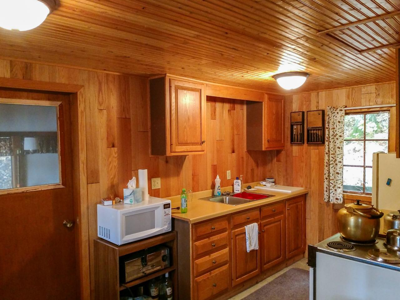 7424 Clear Lake Road Rhinelander, WI 54501 - Photo 9 of 21 Gallery Image 9