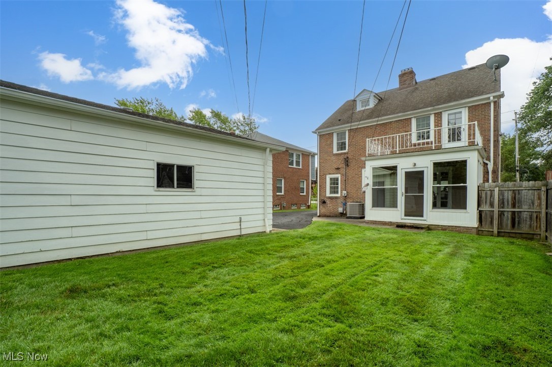 3791 Hillbrook Road Cleveland, OH 44118 - Photo 24 of 29 Gallery Image 24