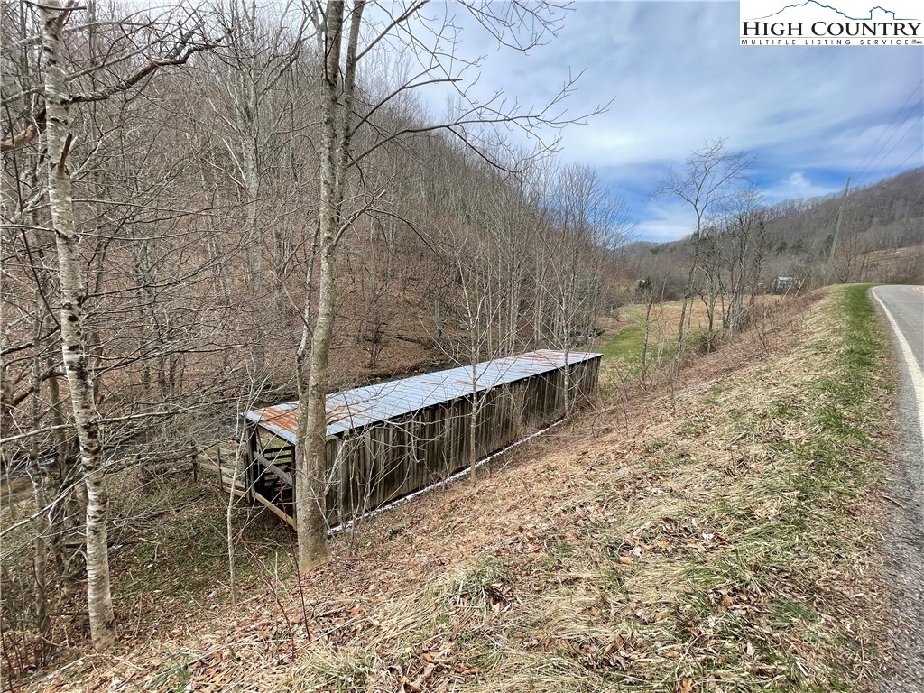 1275 Big Windfall Road Lansing, NC 28643 - Photo 14 of 43 Gallery Image 14