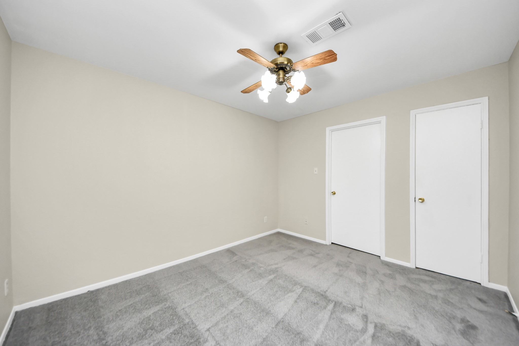 8234 Fondren Road, Unit 8234 Houston, TX 77074 - Photo 7 of 10 a view of an empty room