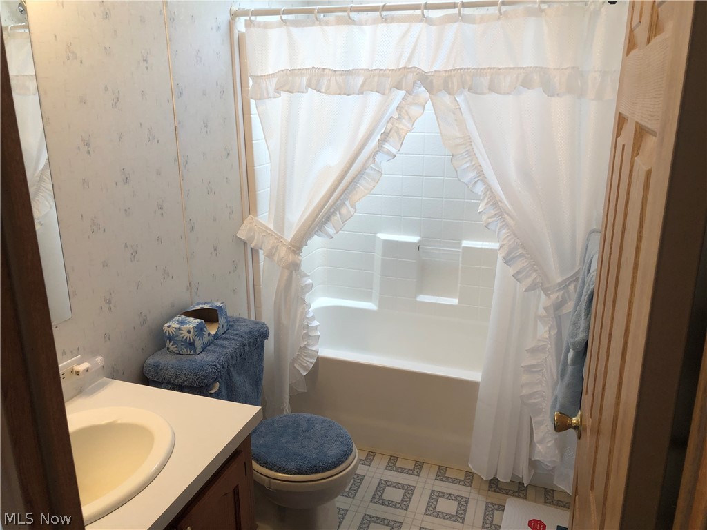 109 Wood Terrace Road Woodsfield, OH 43793 - Photo 6 of 18