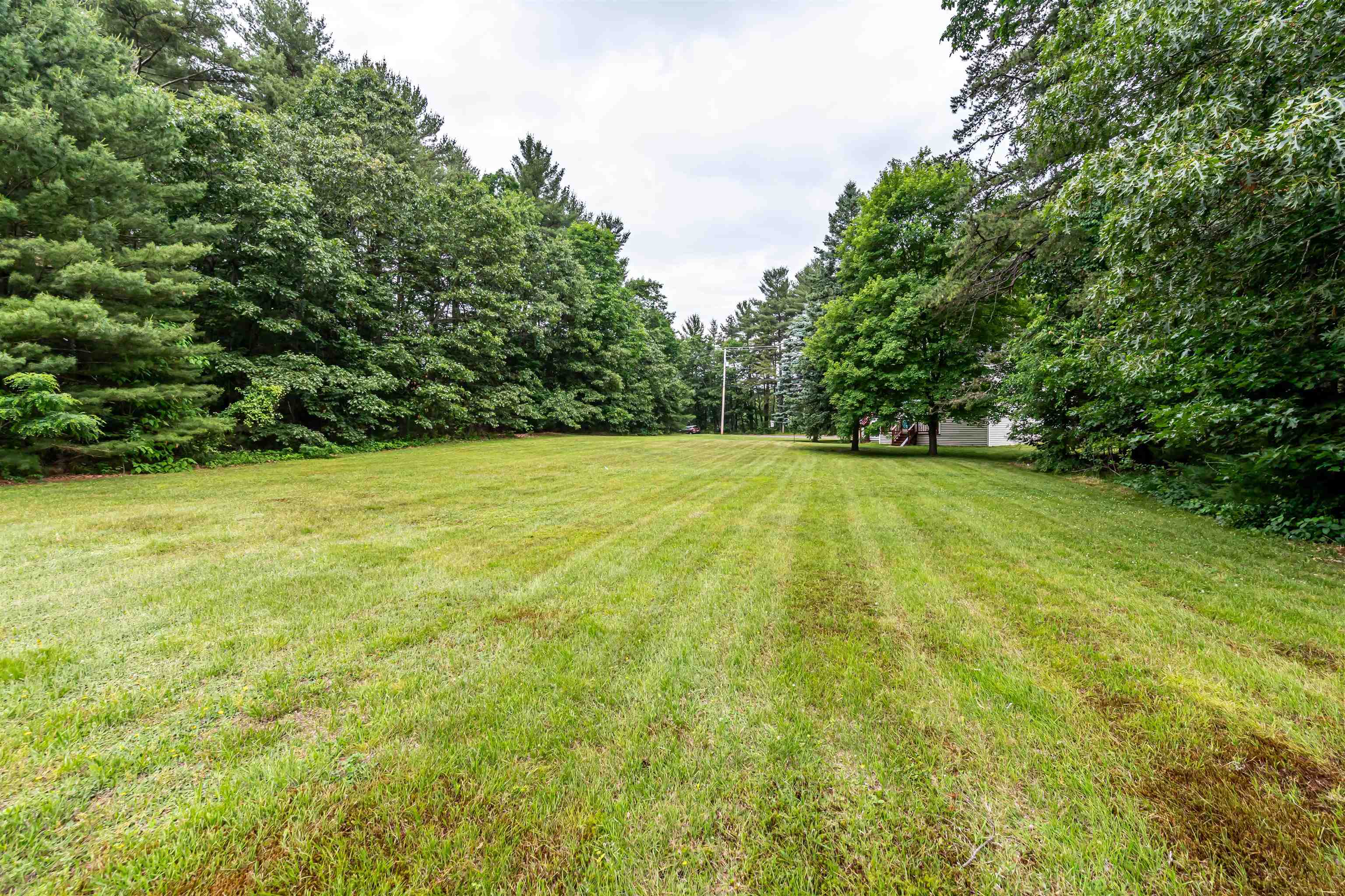 7 Burnham Road Hudson, NH 03051 - Photo 15 of 31 Gallery Image 15