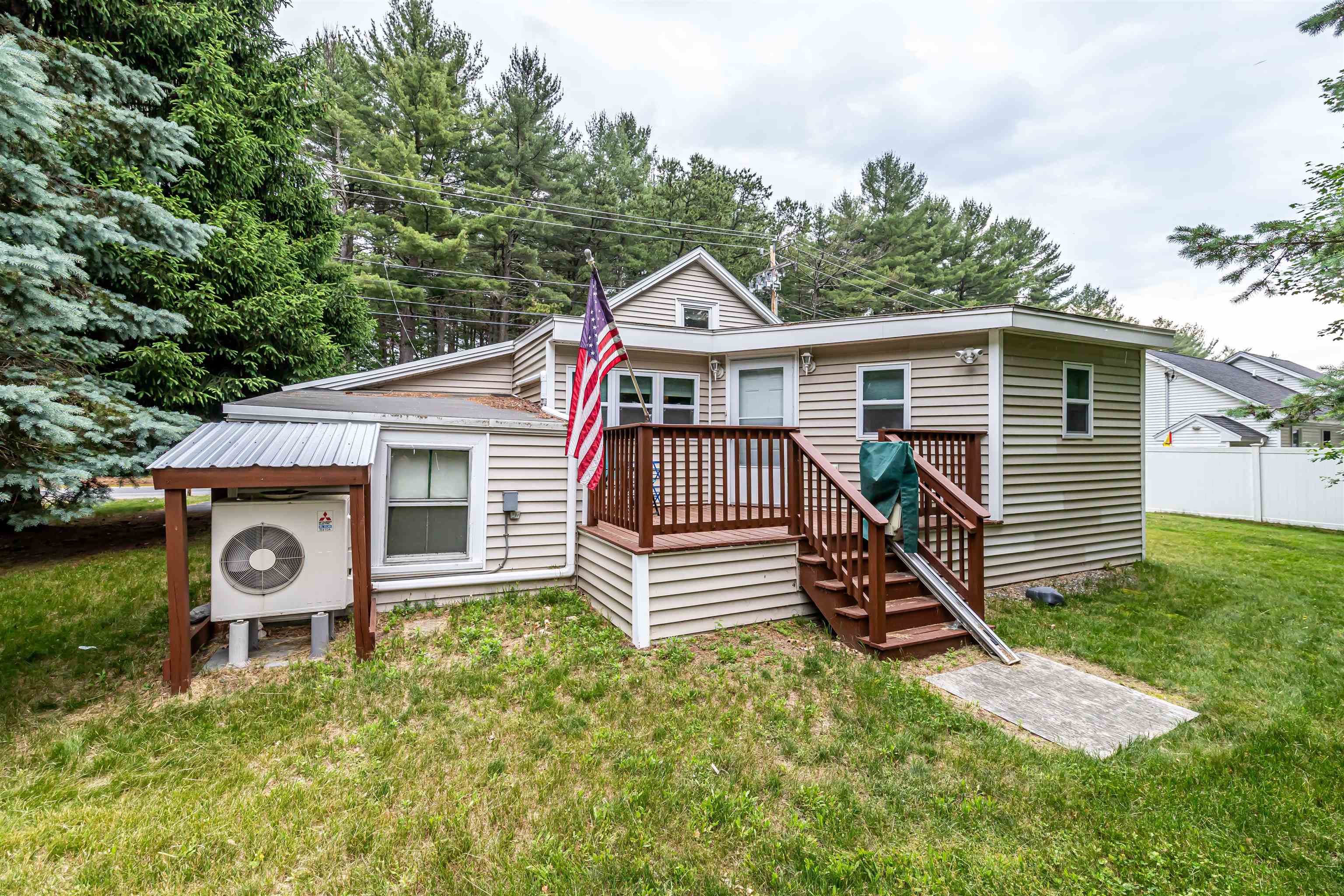 7 Burnham Road Hudson, NH 03051 - Photo 10 of 31 Gallery Image 10