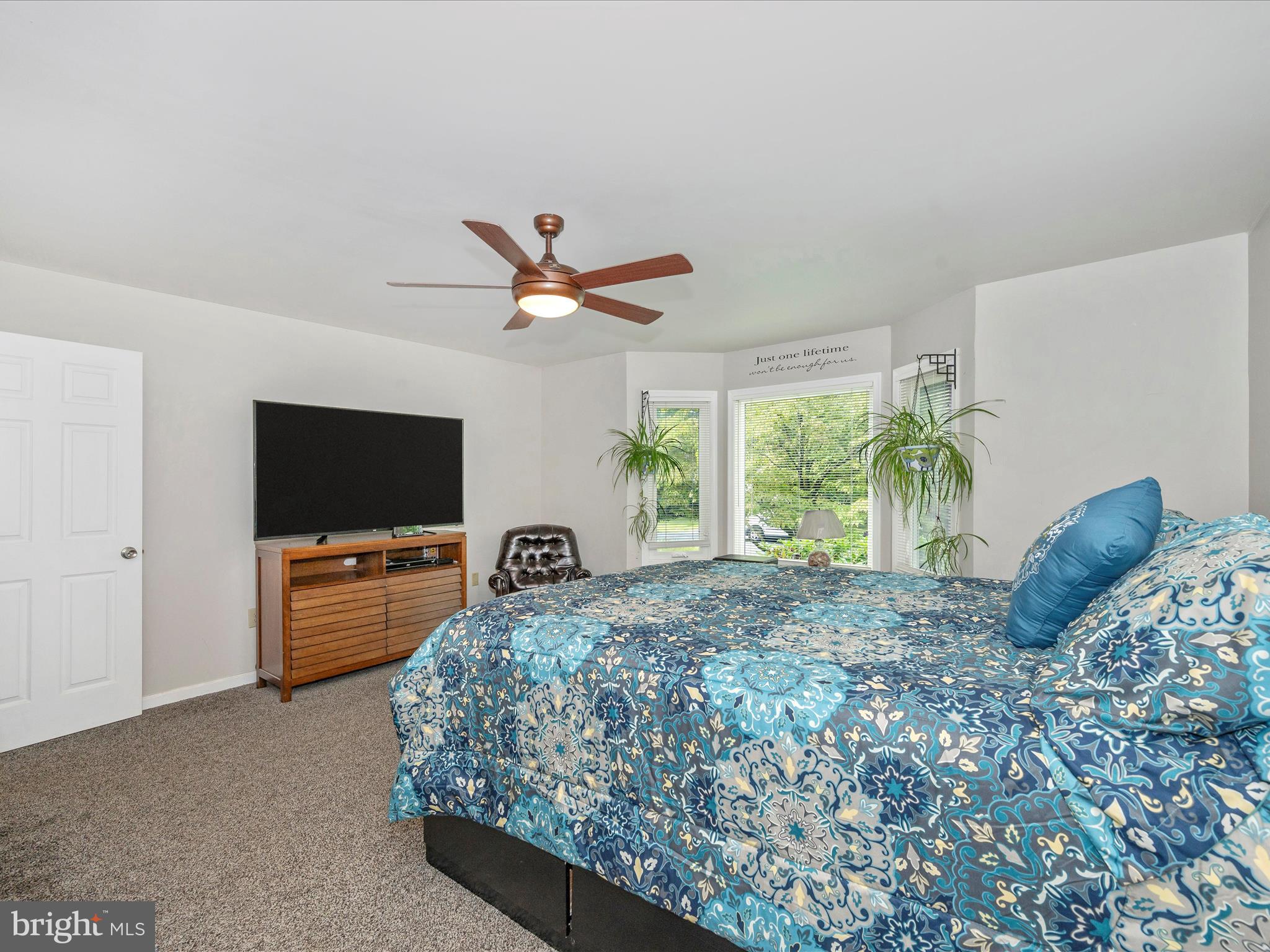 1813 Winston Drive Hagerstown, MD 21740 - Photo 18 of 57 Primary Bedroom