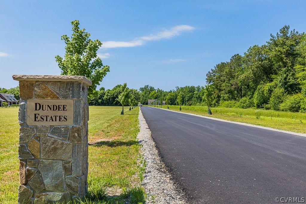 7028 Scotland Woods Road Hanover, VA 23069 - Photo 8 of 10 Gallery Image 8