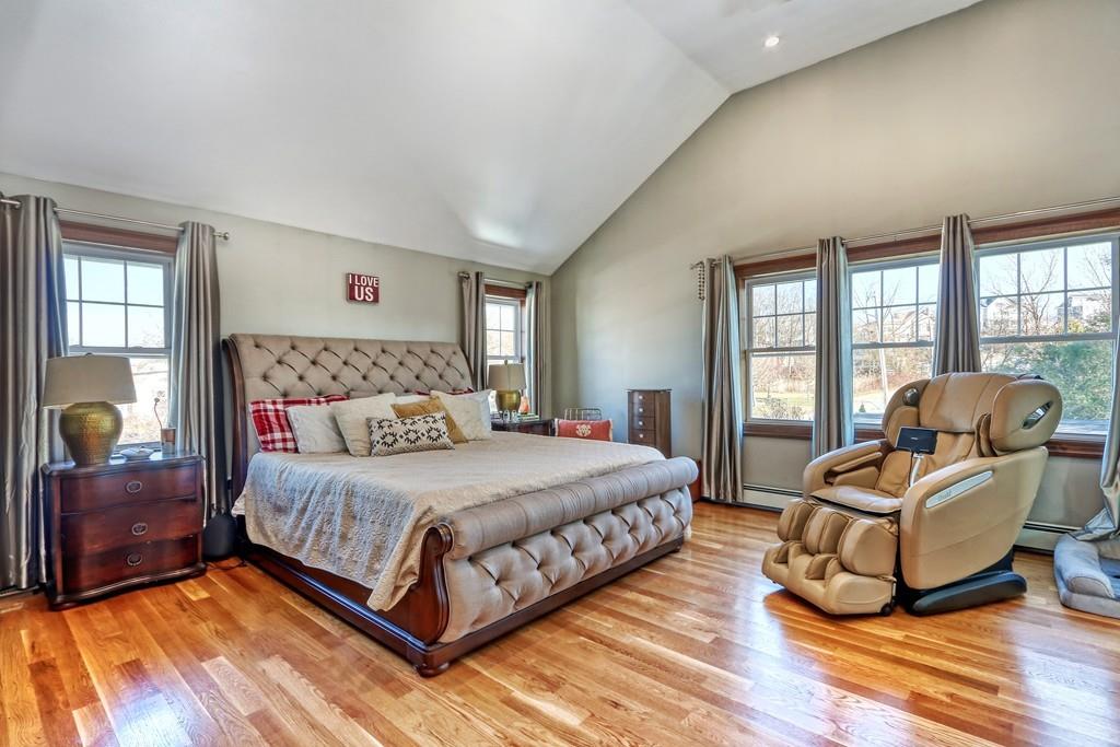 46 Mayflower Road Quincy, MA 02171 - Photo 3 of 28 Gallery Image 3