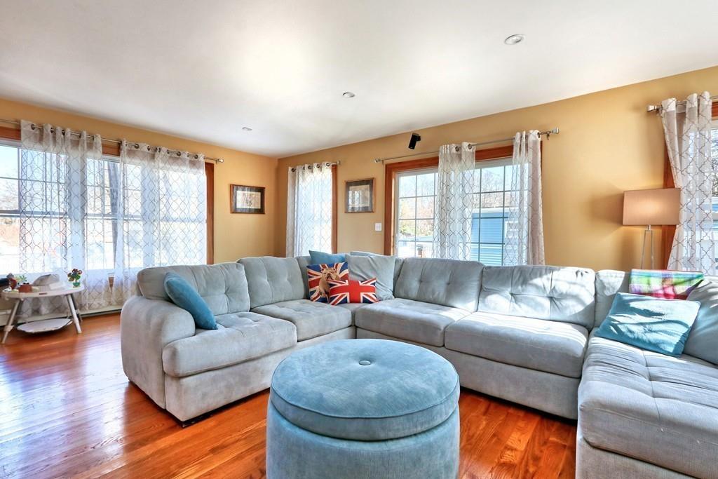 46 Mayflower Road Quincy, MA 02171 - Photo 7 of 28 Gallery Image 7