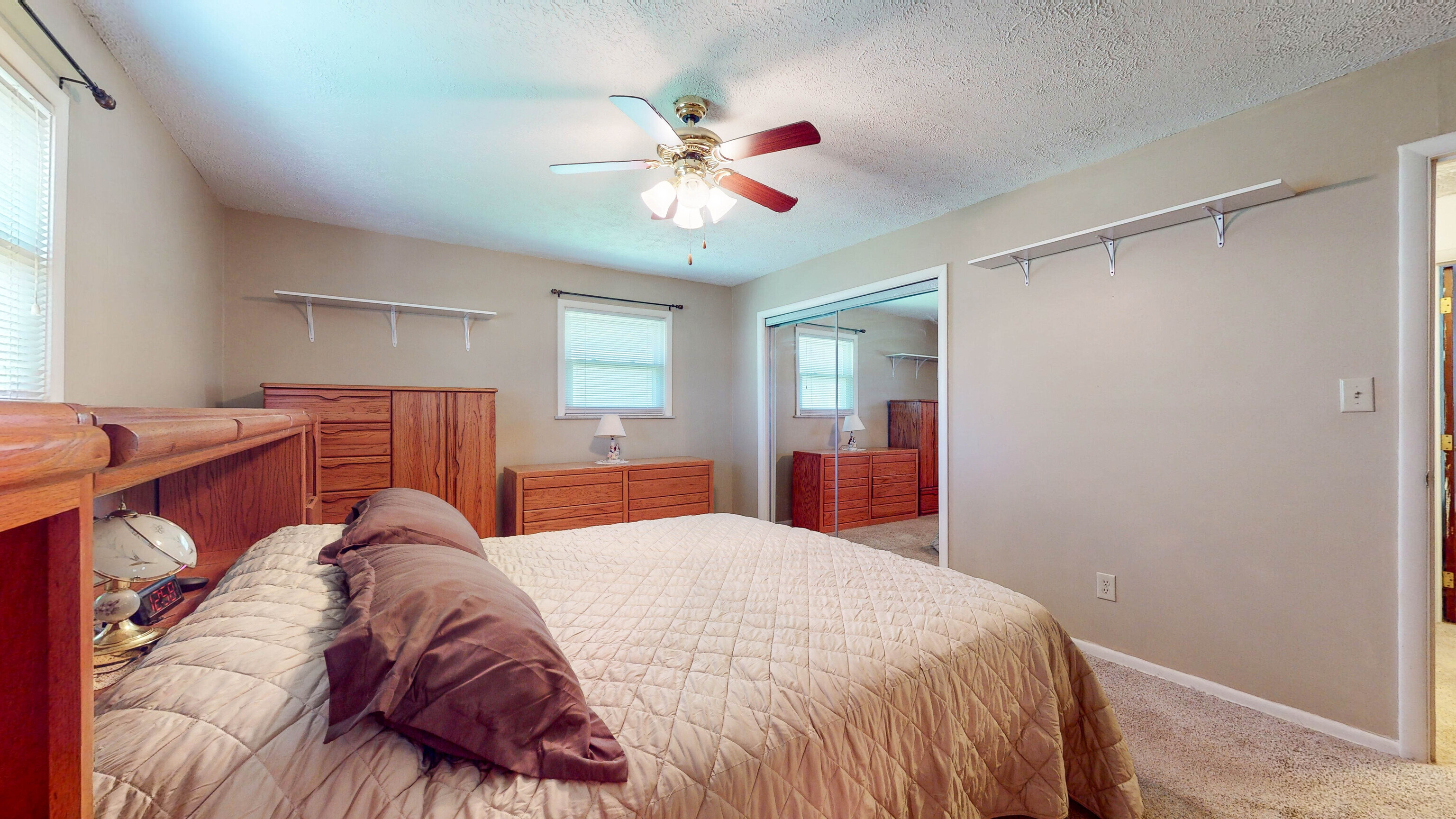 8143 South Franklin Road Indianapolis, IN 46259 - Photo 21 of 43 Gallery Image 21