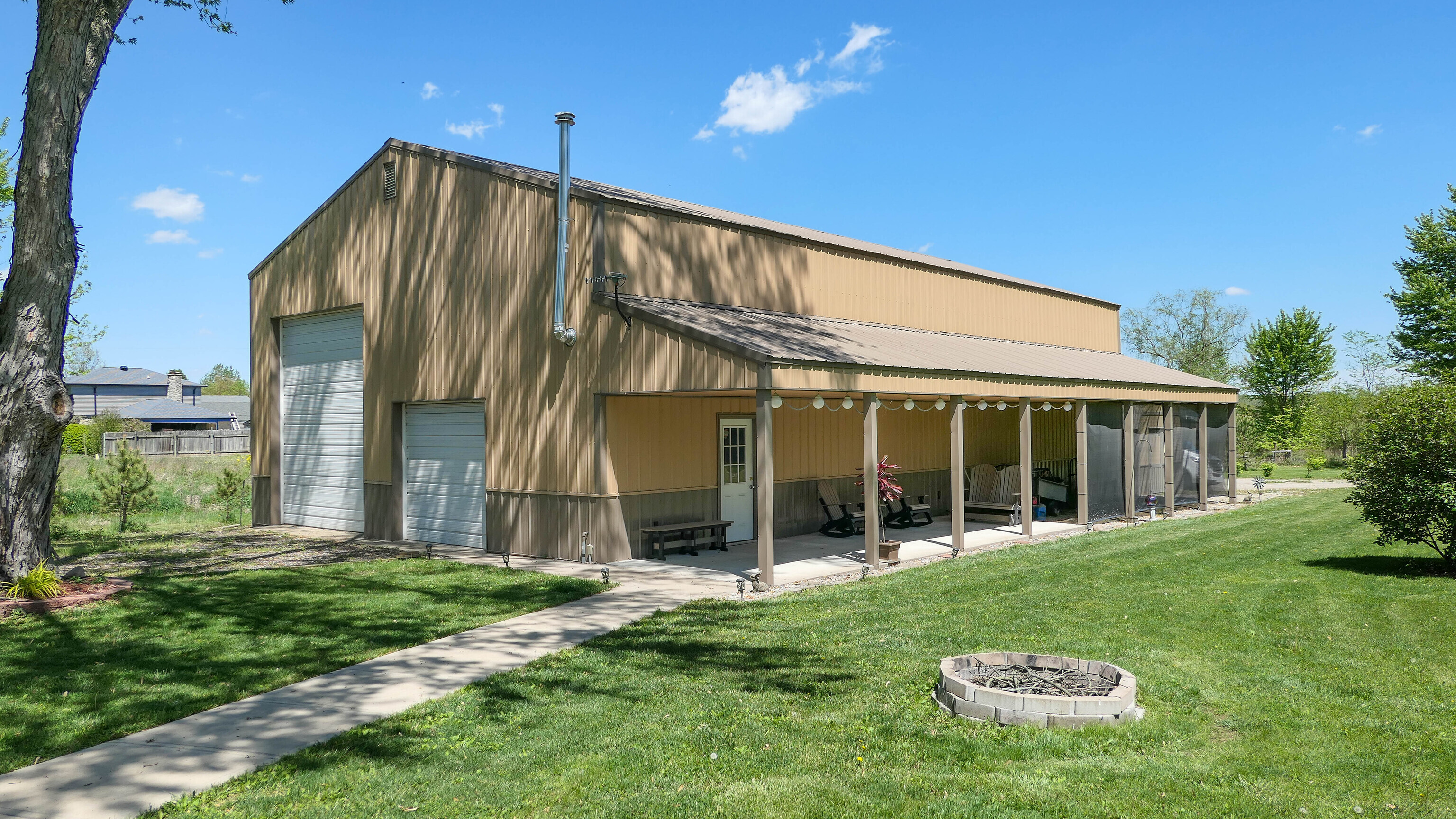 8143 South Franklin Road Indianapolis, IN 46259 - Photo 4 of 43 Gallery Image 4