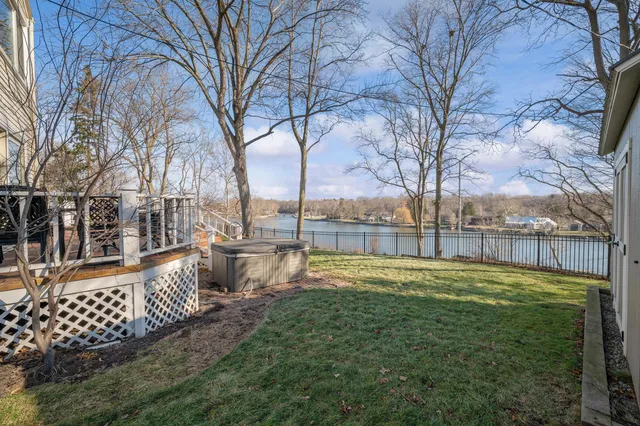 $749,000 | 2511 Riverwood Terrace, St. Joseph, MI 49085