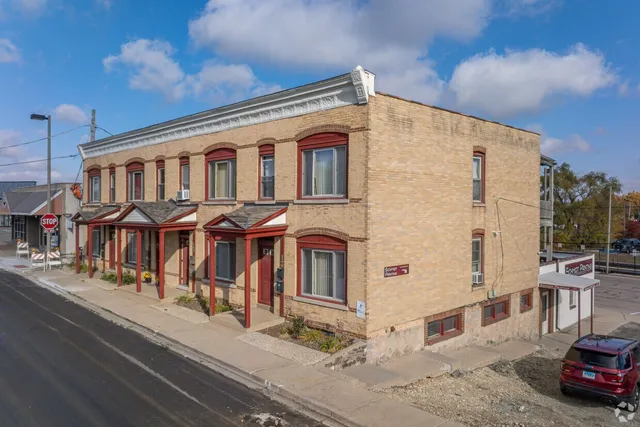 a view of a large white building