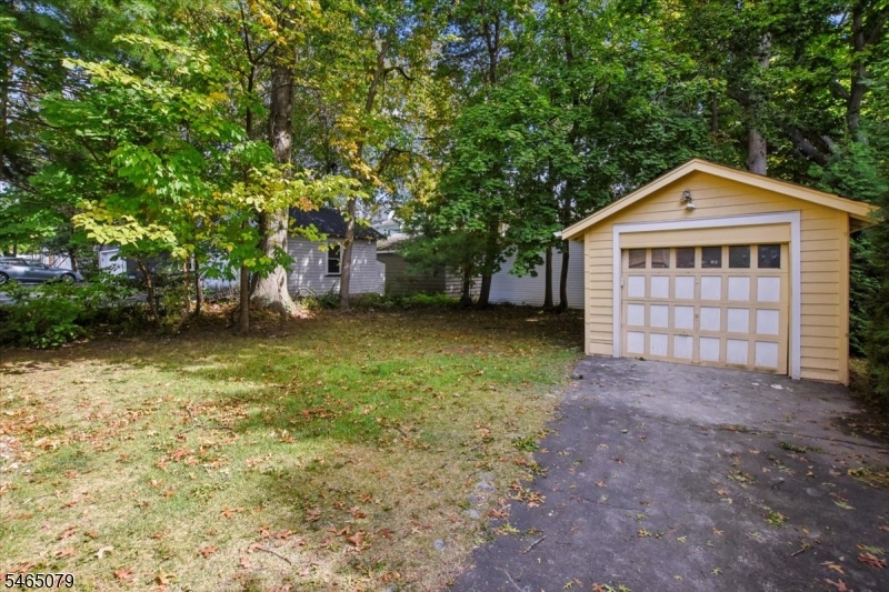 20 Undercliff Road Millburn, NJ 07041 - Photo 32 of 32 Gallery Image 32