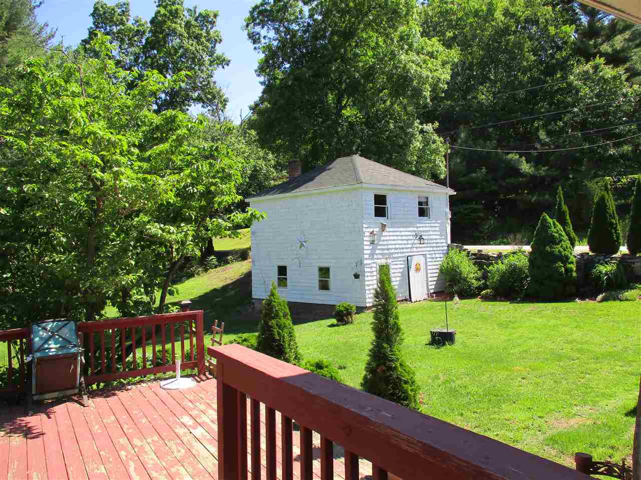 79 Frost Road Derry, NH 03038 - Photo 3 of 35