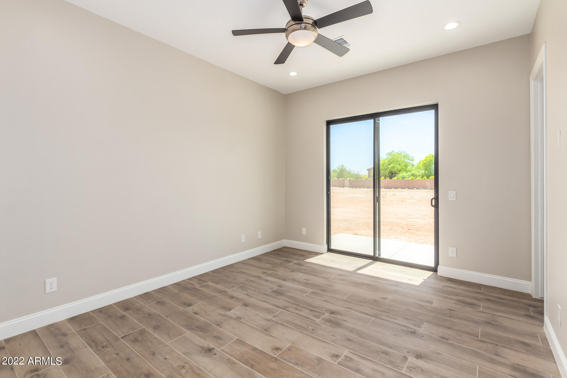 16301 West Yuma Road Goodyear, AZ 85338 - Photo 27 of 44 0030-27 - Yuma