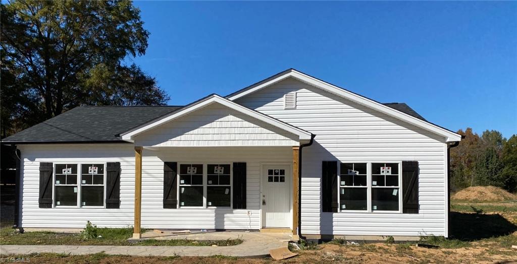 321 East Aiken Road Eden, NC 27288 - Photo 10 of 10 Front of Home