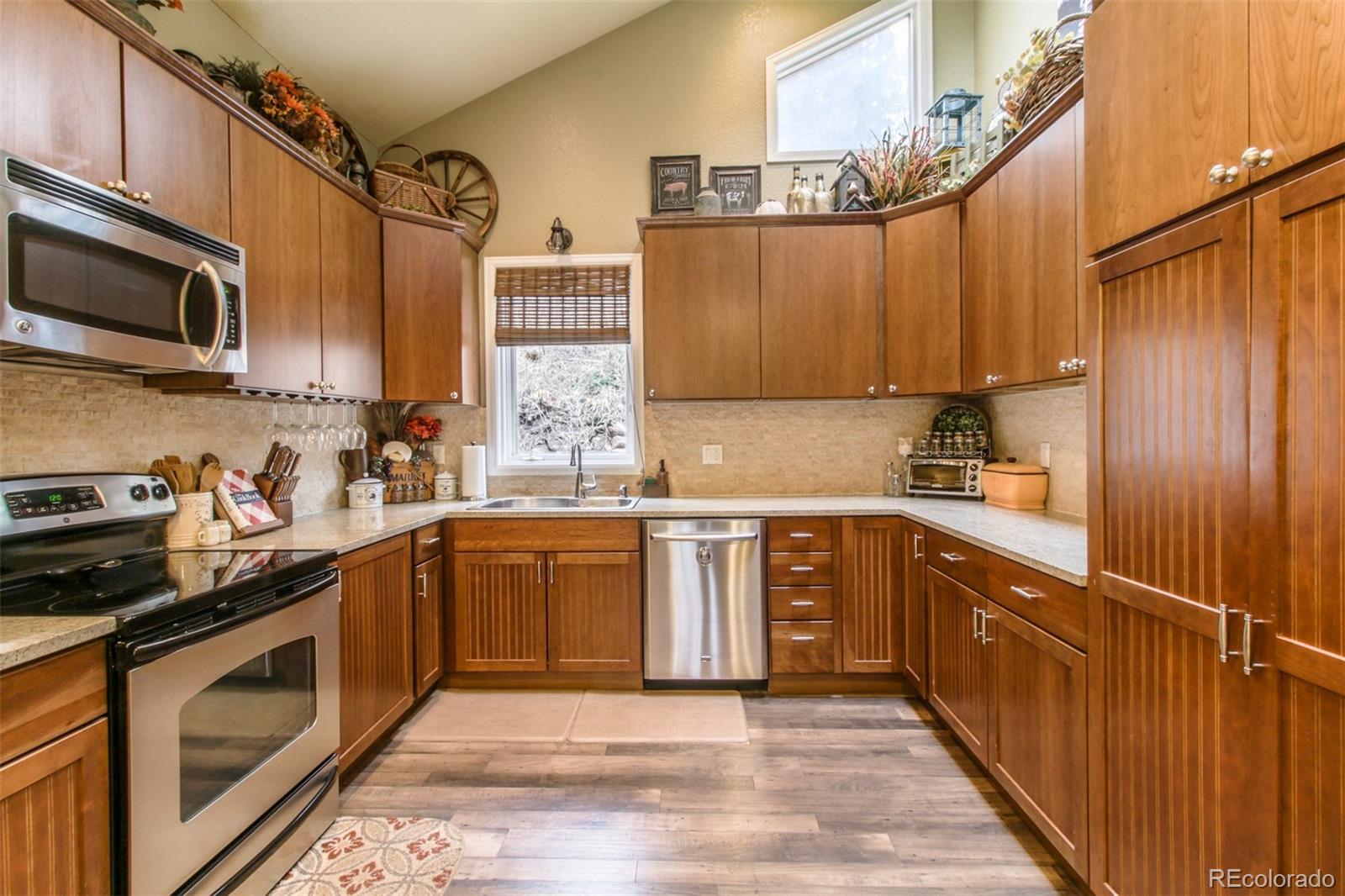 6423 South Ross Road Morrison, CO 80465 - Photo 8 of 28 Gallery Image 8