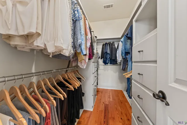 $510,999 | 37315 Lakeshore Avenue, Prairieville, LA 70769