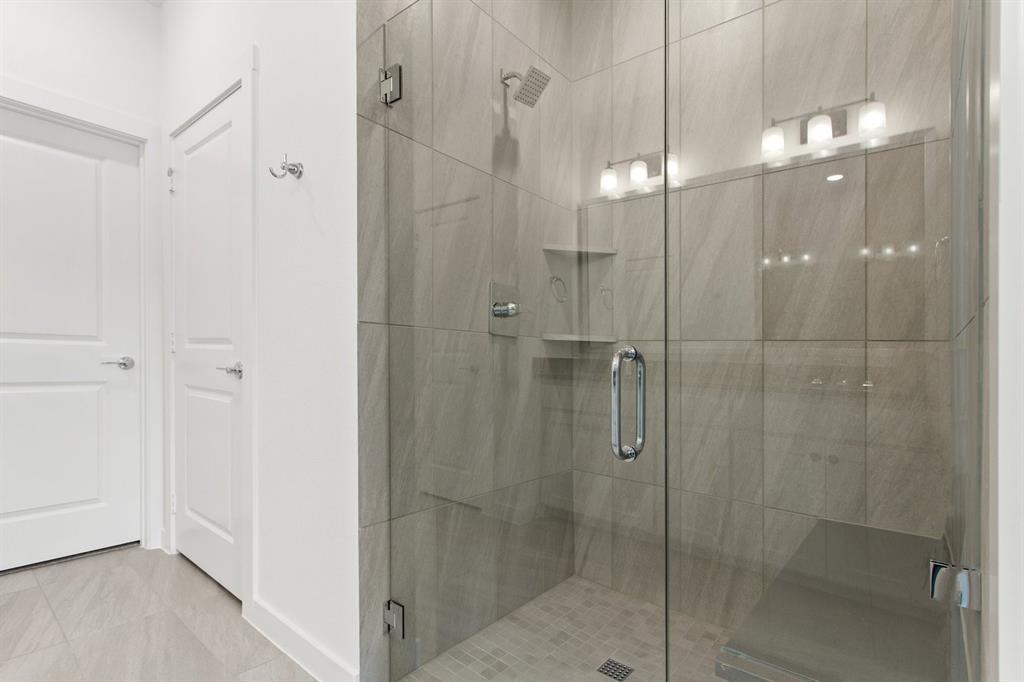 8513 Del Rio Trail Wylie, TX 75098 - Photo 25 of 33 a bathroom with a shower