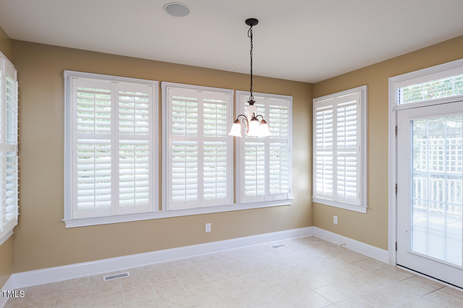 9701 Heathermill Lane Raleigh, NC 27617 - Photo 22 of 58 9701 Heathermill Lane-25