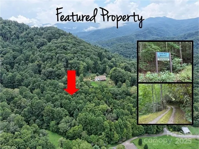 a view of a outdoor space