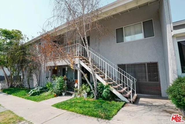 $3,050 | 1326 Amethyst Street, Unit C, Redondo Beach, CA 90277
