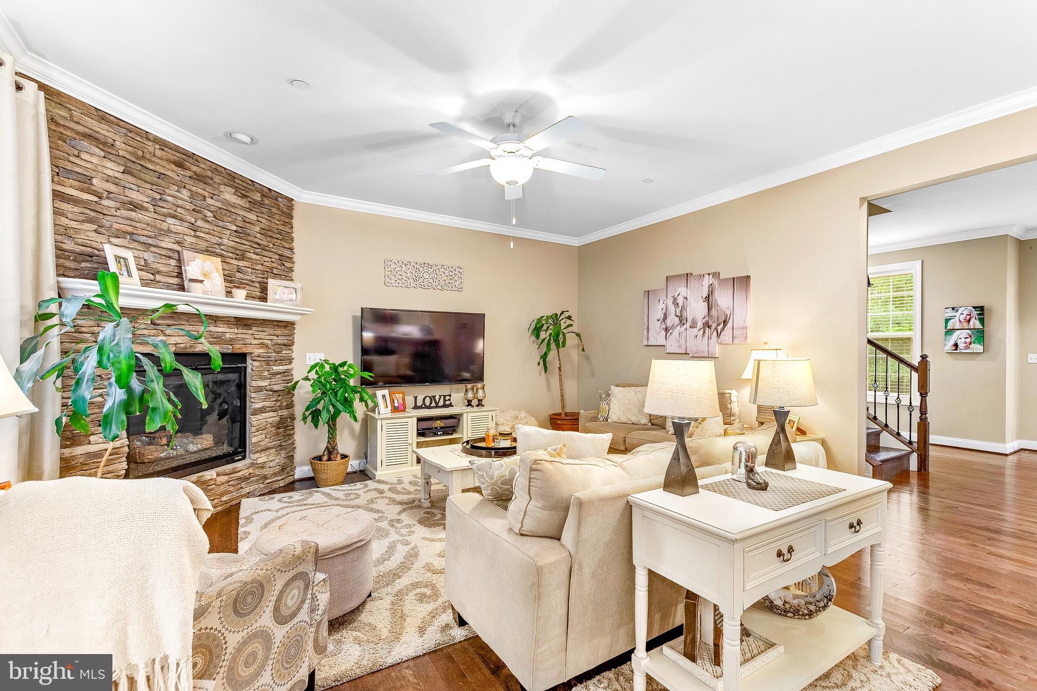 198 3 Rivers Road Harwood, MD 20776 - Photo 15 of 41 Living Room