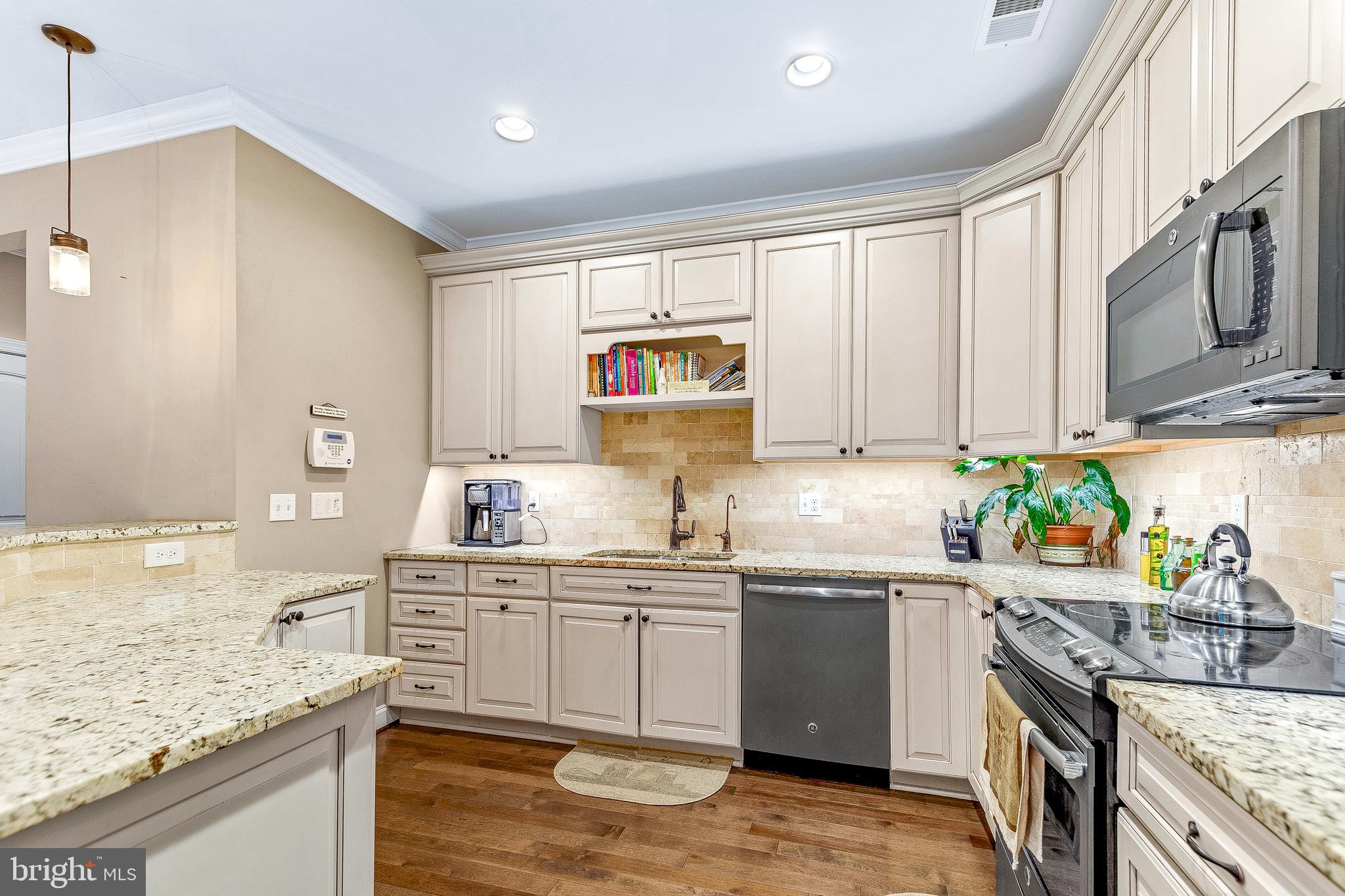 198 3 Rivers Road Harwood, MD 20776 - Photo 20 of 41 Kitchen 2