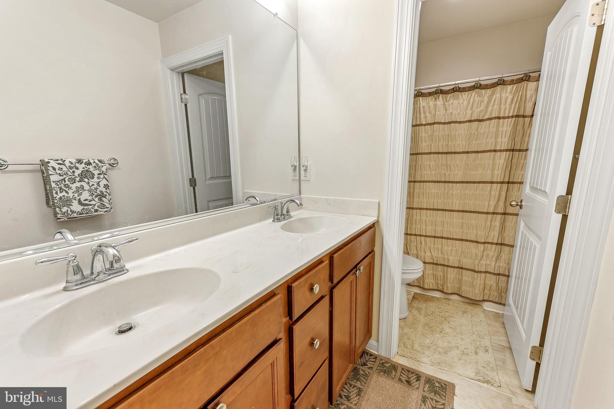 198 3 Rivers Road Harwood, MD 20776 - Photo 28 of 41 Upstairs Bathroom 1