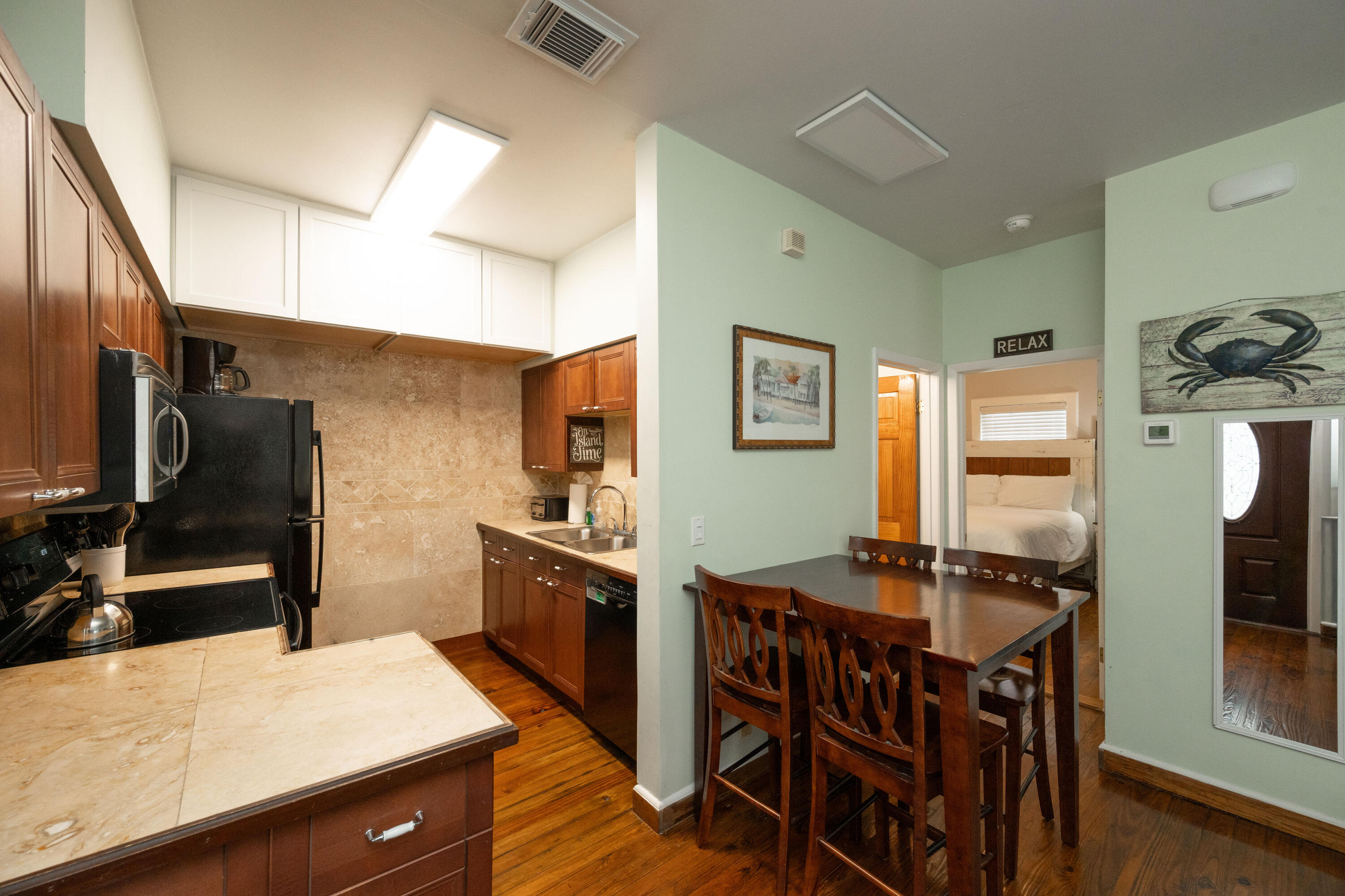 906 Truman Avenue, Unit 2 Key West, FL 33040 - Photo 19 of 33 NDP_0997