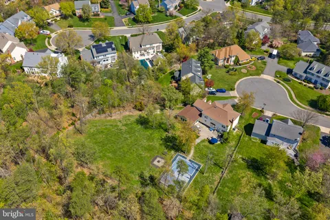 $1,385,000 | 21247 Smokehouse Court, Ashburn, VA 20147