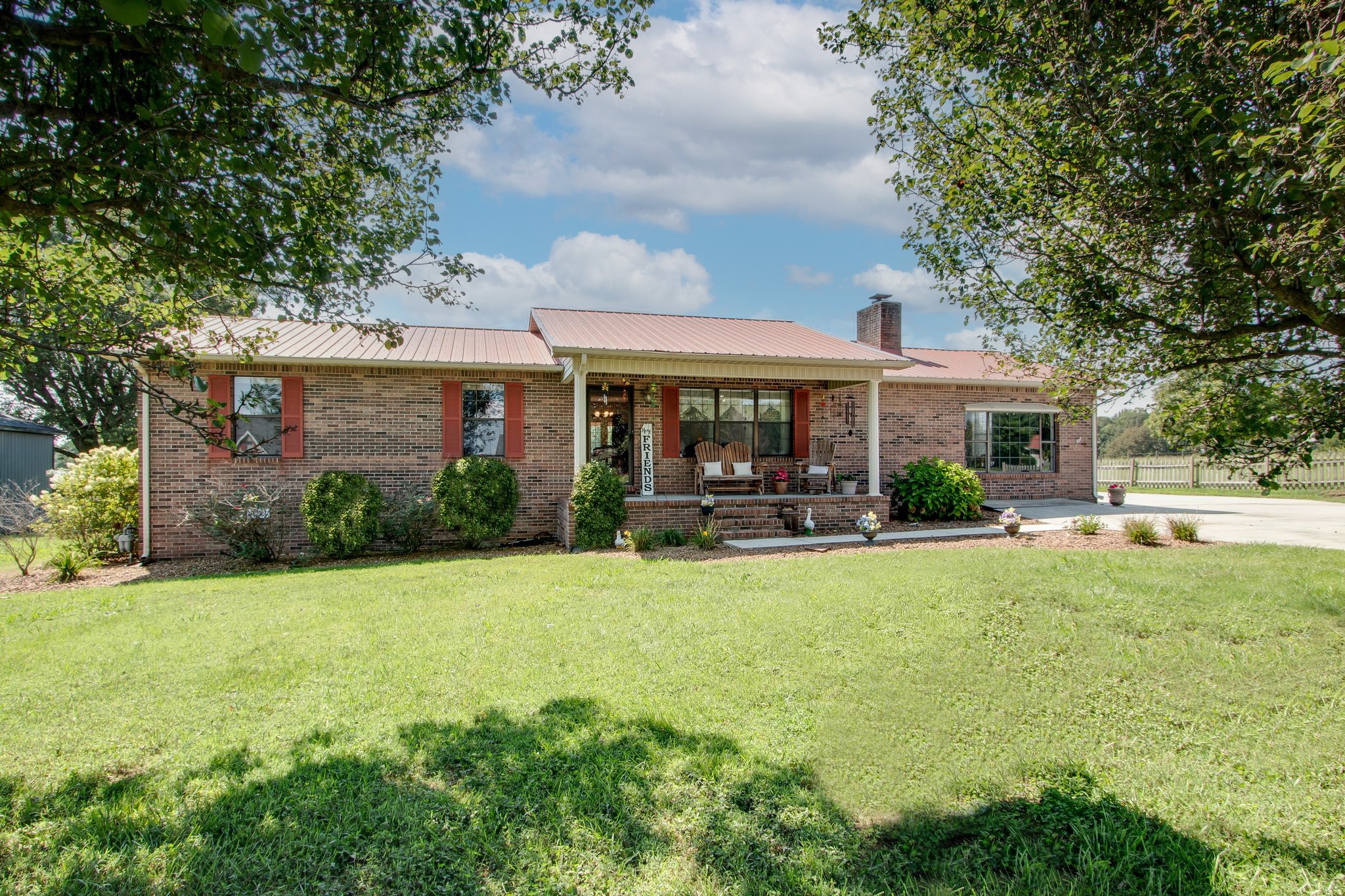 207 Eaton Heights Manchester, TN 37355 - Photo 1 of 37 a view of house with swimming pool and green space