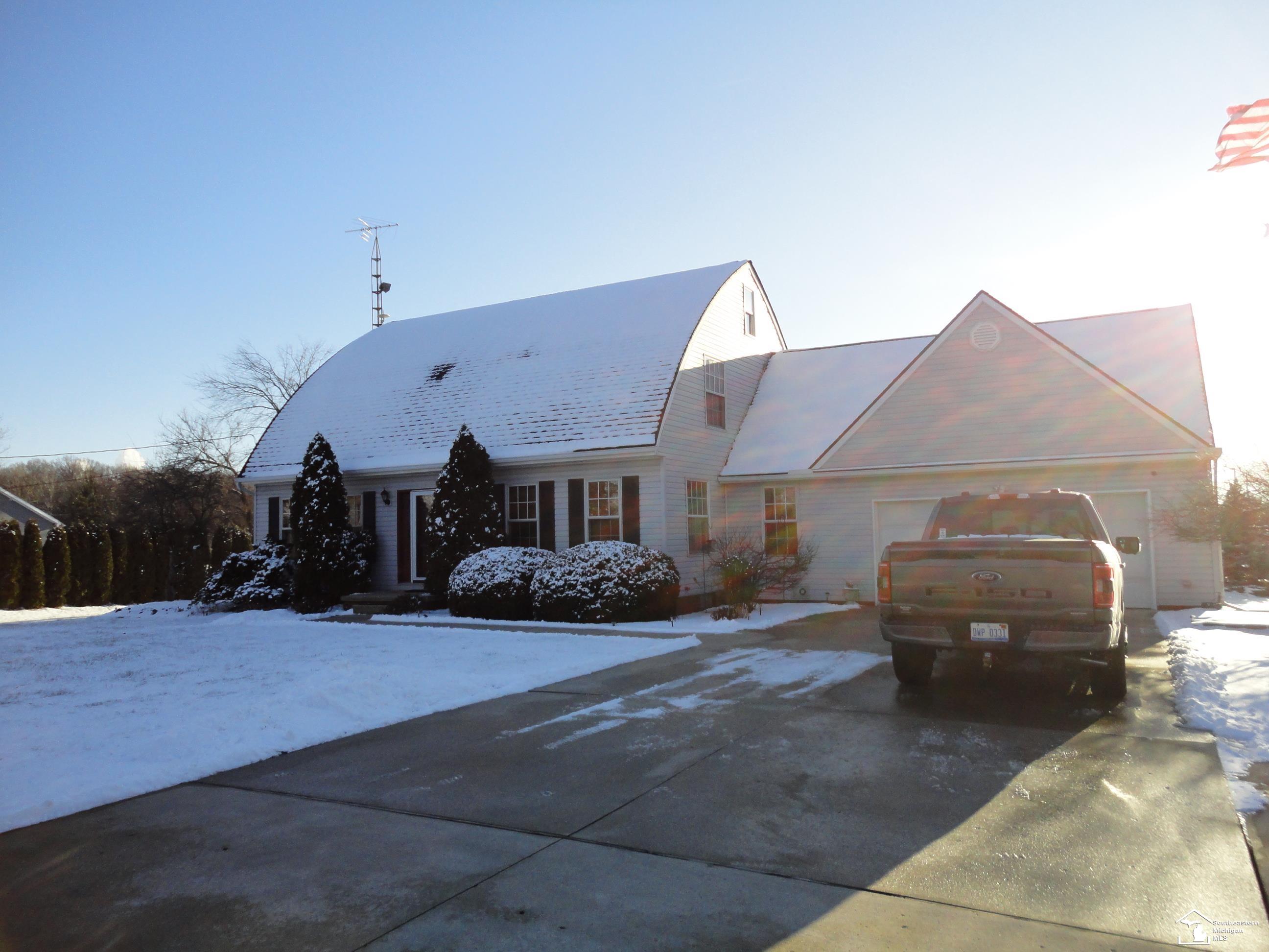 811 Heiss Road Monroe, MI 48162 - Photo 40 of 46